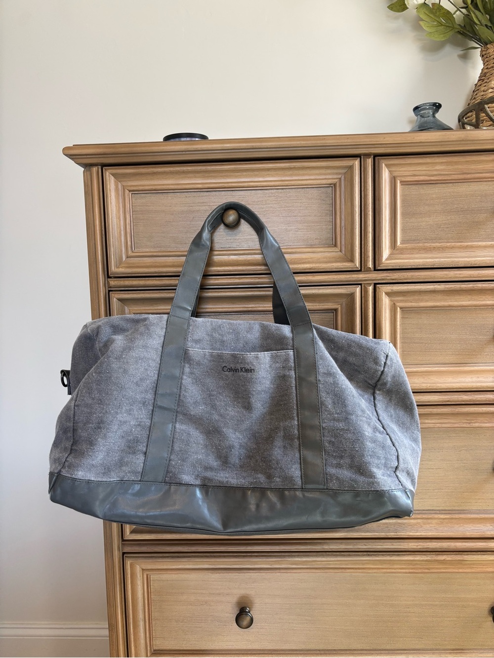 Calvin Klein gray duffel bag very spacious can hold a lot